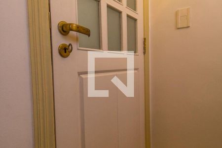 50_photo/94cf023889.7c2ae8445402a222-ATLAS-1c80c1d0-9ff7-4d8e-bb7f-5d4a938aeae1.jpg de casa à venda com 5 quartos, 400m² em Alphaville Residencial Um, Barueri