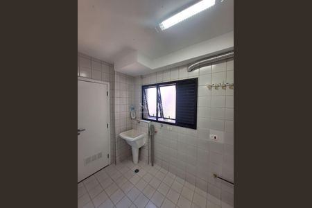 8_photo/94cf023915.719fbdc320448c84-ATLAS-82e39068-e4a2-49a4-9a77-9df2c11d7ecb.jpg de apartamento para alugar com 4 quartos, 153m² em Alphaville, Barueri