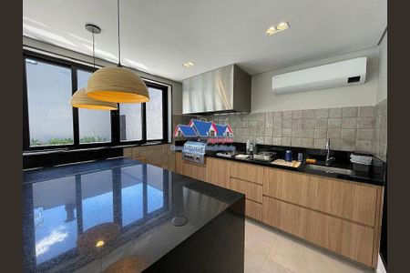 7_photo/94cf0239bd.9f73e101bd22bb98-ATLAS-40fa03cd-da03-4f72-985f-cb122f02c20b.jpg de casa à venda com 5 quartos, 422m² em Alphaville Industrial, Barueri