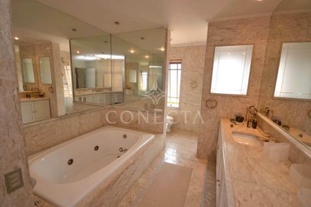8_photo/94cf0239bd.9f73e101bd22bb98-ATLAS-4526ba17-9094-4702-b0f8-982ecdca2b7e.jpg de casa para alugar com 4 quartos, 650m² em Alphaville Industrial, Barueri