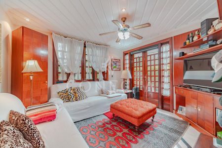 8_photo/94cf0239bd.9f73e101bd22bb98-ATLAS-5b7b4551-4efd-4e01-ba1c-da15d5fd91ed.jpg de casa para alugar com 5 quartos, 700m² em Alphaville Industrial, Barueri