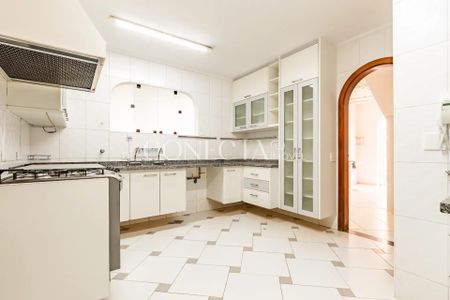 63_photo/94cf0239d1.9f73e101bd22bb98-ATLAS-708911c0-3efd-4a58-81e3-92907b0f4dfe.jpg de casa para alugar com 4 quartos, 680m² em Alphaville Residencial Dois, Barueri