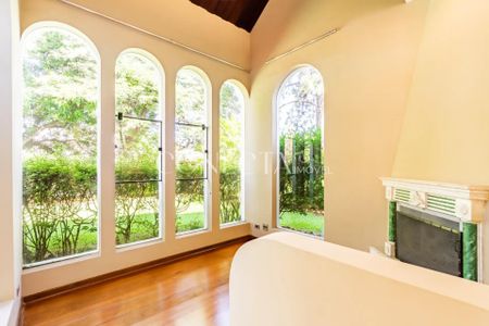 53_photo/94cf0239d1.9f73e101bd22bb98-ATLAS-b9556e70-643e-47a7-9b09-2fb36e6eabd9.jpg de casa para alugar com 4 quartos, 680m² em Alphaville Residencial Dois, Barueri