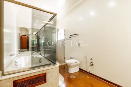 79_photo/94cf0239d1.9f73e101bd22bb98-ATLAS-c9845d61-8983-49f5-93ca-eccfa5981791.jpg de casa para alugar com 4 quartos, 680m² em Alphaville Residencial Dois, Barueri