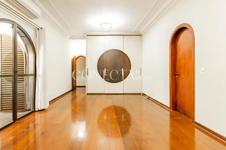 73_photo/94cf0239d1.9f73e101bd22bb98-ATLAS-ed57b31c-1458-4d7a-a4c3-7f58465a94bf.jpg de casa para alugar com 4 quartos, 680m² em Alphaville Residencial Dois, Barueri