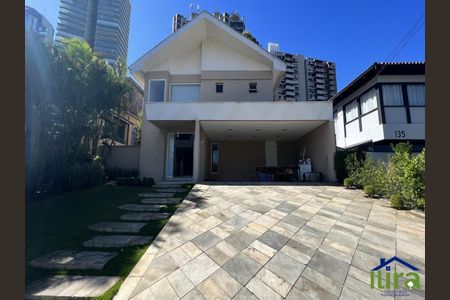 3_photo/94cf0239ff.8ca146e4695ff152-ATLAS-19b31c84-d792-48aa-97ef-77c739d0aea4.jpg de casa à venda com 4 quartos, 480m² em Alphaville Residencial Dois, Barueri