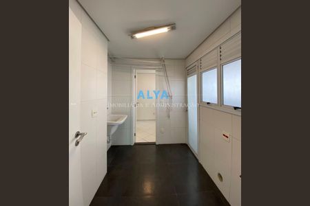 7_photo/94cf023a2b.d5a0f355ba531730-ATLAS-40cd7de5-9a6c-420f-b698-850fc81a2ca3.jpg de apartamento para alugar com 4 quartos, 252m² em Alphaville Industrial, Barueri