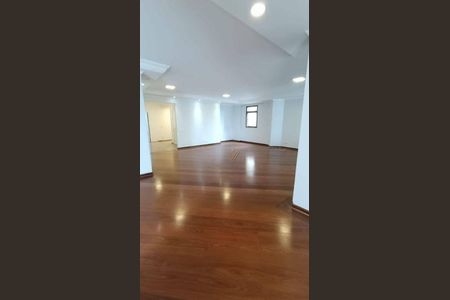 10_photo/94cf023c27.caa77319a9e79d2b-ATLAS-fb986c0a-8c94-4bfe-bea5-06afe772e46b.jpg de apartamento para alugar com 4 quartos, 441m² em Alphaville, Barueri