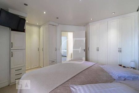 19_photo/94cf023db3.778de6209b1a4f83-ATLAS-305031f6-f44d-4e04-8d8b-dc7d679a112a.jpg de apartamento para alugar com 4 quartos, 200m² em Alphaville, Barueri