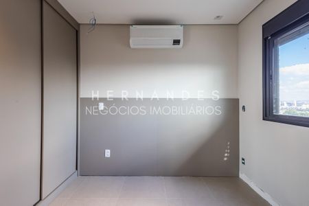 3_photo/94cf024677.0be492b3d1ebb8aa-ATLAS-bb2dfaf5-4c6f-4195-a437-2e9a3c4fe6cb.jpg de apartamento à venda com 1 quarto, 40m² em Empresarial 18 do Forte, Barueri