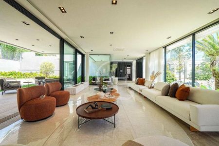 49_photo/94cf024711.6fe88814f58c8792-ATLAS-e3dbfb2f-c9fe-49ae-a472-7ecdeee18382.jpg de casa à venda com 5 quartos, 930m² em Alphaville Residencial Um, Barueri