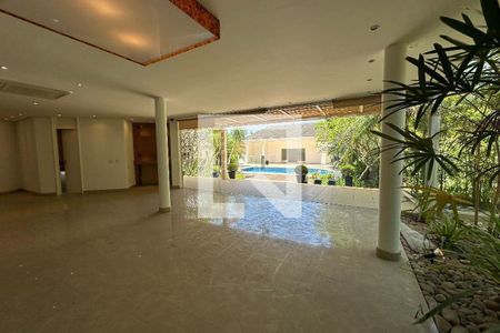 13_photo/94cf024815.bd2dffe6b68feeb7-ATLAS-cb8beb37-0049-4f45-b2ed-02eb59987df4.jpg de casa à venda com 5 quartos, 1000m² em Alphaville Residencial Dois, Barueri