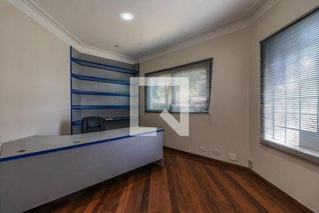 2_photo/94cf024881.48d762983a57b806-ATLAS-46eade47-2202-48d3-ba41-ebf2b3279d0d.jpg de casa à venda com 4 quartos, 544m² em Alphaville Residencial Plus, Barueri