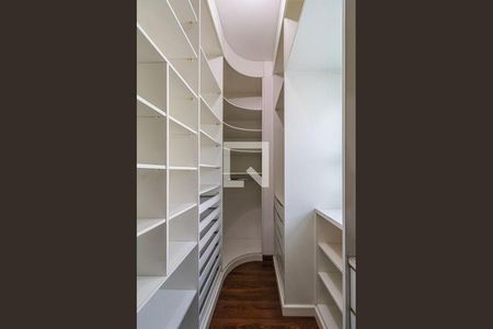 42_photo/94cf024881.48d762983a57b806-ATLAS-769f6ac4-c287-4e77-bde9-d42b924285b4.jpg de casa à venda com 4 quartos, 544m² em Alphaville Residencial Plus, Barueri