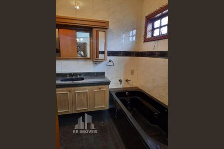 7_photo/94cf0248c5.2f15d505e37c7ac5-ATLAS-91de3796-6a5b-4a4f-8a19-b67a0f29bdca.jpg de casa à venda com 3 quartos, 300m² em Alphaville Residencial Plus, Barueri