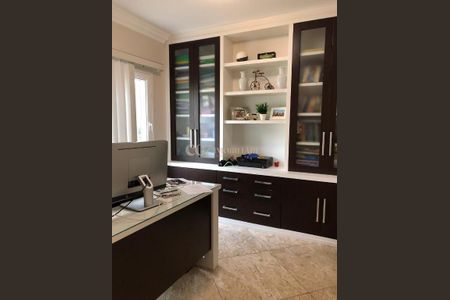 8_photo/94cf0248c5.3961273fd8d435e4-ATLAS-3e8be6f5-700d-4bea-9537-5c38facbb14b.jpg de casa para alugar com 4 quartos, 520m² em Empresarial 18 do Forte, Barueri