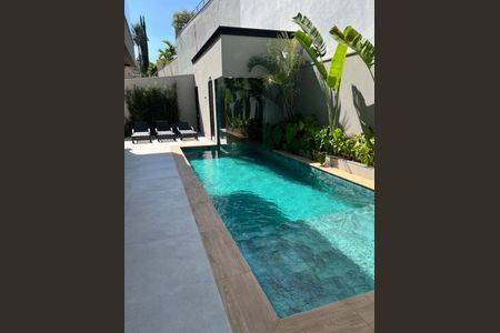 6_photo/94cf024dab.358915be0f21f955-ATLAS-37aefa59-4d84-4629-b909-2be953fdd4f2.jpg de casa à venda com 4 quartos, 417m² em Alphaville Conde I, Barueri