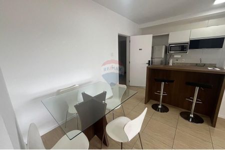 11_photo/94cf024eef.93b8fa184532727f-ATLAS-8cbac3ba-54ca-455d-9b7c-8da32c4cc824.jpg de apartamento à venda com 1 quarto, 50m² em Empresarial 18 do Forte, Barueri