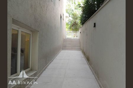 79_photo/94cf024ff1.93b8fa184532727f-ATLAS-ff5fc3c8-acb3-407f-8e53-153f971a1abf.jpg de casa para alugar com 4 quartos, 490m² em Alphaville, Santana de Parnaíba