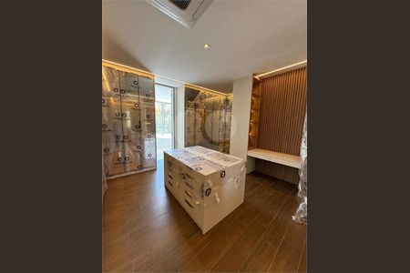 5_photo/94cf02576b.3a9dc93bc25fc63d-ATLAS-275e1d2a-d3e1-4b16-b0d5-bee6958652b7.jpg de casa para alugar com 5 quartos, 850m² em Tamboré, Santana de Parnaíba