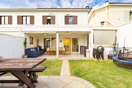 8_photo/94cf025f9f.8cbbc6e43ead3576-ATLAS-2f42d90d-74ec-4111-a2b0-9ff8c5cc6675.jpg de casa para alugar com 3 quartos, 165m² em Residencial Tambore III, Santana de Parnaíba