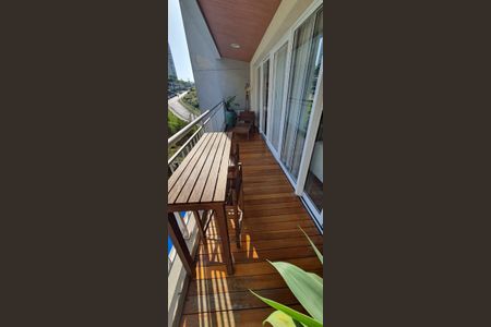 4_photo/94cf0265dd.4d60a94fc8870b6b-ATLAS-c2d7bfc6-8a95-4a62-83d7-49a08bcaa92d.jpg de apartamento para alugar com 1 quarto, 50m² em Centro Empresarial Tamboré, Santana de Parnaíba