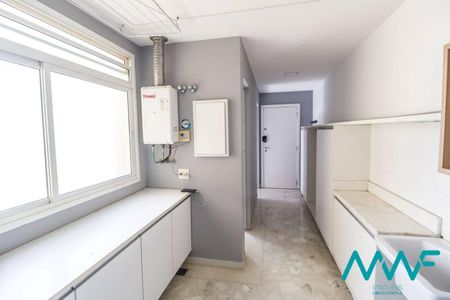 4_photo/94cf026687.b695c2d32536c954-ATLAS-14bd7d52-1e9c-431b-9c0e-cb11b10e4fa5.jpg de apartamento para alugar com 3 quartos, 201m² em Centro Empresarial Tamboré, Santana de Parnaíba