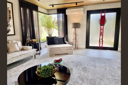 12_photo/94cf026b33.70d34e1d457a0501-ATLAS-7e3b10b0-292b-4dfe-b24d-3c042fa0c1e6.jpg de casa de condomínio à venda com 4 quartos, 350m² em Alphaville Residencial Um, Barueri