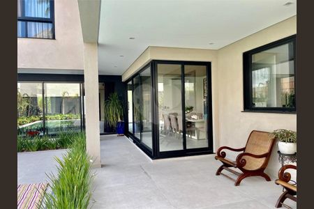 7_photo/94cf026b33.70d34e1d457a0501-ATLAS-86386b8a-36f8-4eb8-b4cf-ef2a8d6c789a.jpg de casa de condomínio à venda com 4 quartos, 350m² em Alphaville Residencial Um, Barueri