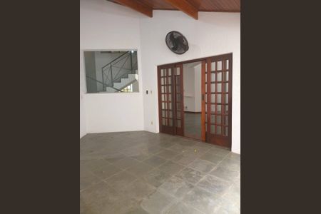 9_photo/94cf0272ff.5b63f18bcccc212e-ATLAS-673eb2ad-4af8-48b1-9659-6f85dd397141.jpg de casa para alugar com 3 quartos, 147m² em Residencial Zero (Tambore), Santana de Parnaíba