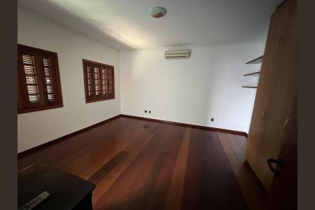 10_photo/94cf027d8d.ceff8192393c33de-ATLAS-4df26eec-dac5-4058-a684-34a275eb55fb.jpg de casa para alugar com 4 quartos, 450m² em Colinas da Anhanguera, Santana de Parnaíba