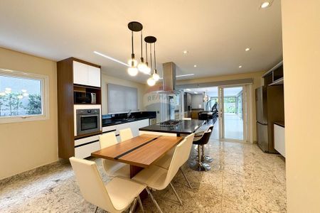25_photo/94cf02ffbd.aef4de6394ba8e6d-ATLAS-61229f3e-886e-4c00-9f9c-e2b388b03d1a.jpg de casa para alugar com 4 quartos, 790m² em Residencial Tambore III, Santana de Parnaíba