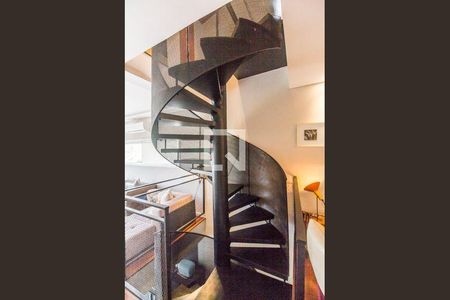 8_photo/94cf030867.b88c9f23dde11cca-ATLAS-83e7ad2a-8323-4e98-9389-545a8f4bde26.jpg de casa à venda com 4 quartos, 350m² em Alphaville, Santana de Parnaíba