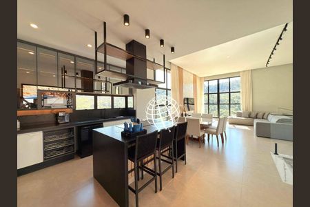 8_photo/94cf030a6f.ce916756658d86d0-ATLAS-4decb08f-269b-4f56-84db-5b6dcc219c4e.jpg de casa à venda com 3 quartos, 221m² em Vila Sao Luiz (Valparaizo), Barueri