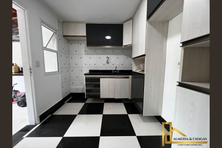 6_photo/94cf030af5.84d273d2e1abbbdc-ATLAS-6027d1b8-3210-4a05-83e9-ff091b17f867.jpg de casa à venda com 3 quartos, 110m² em Vila Sao Luiz (Valparaizo), Barueri