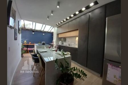 7_photo/94cf030af5.84d273d2e1abbbdc-ATLAS-859915f9-5c23-4506-af9b-0b2b03c150eb.jpg de casa à venda com 3 quartos, 110m² em Vila Sao Luiz (Valparaizo), Barueri