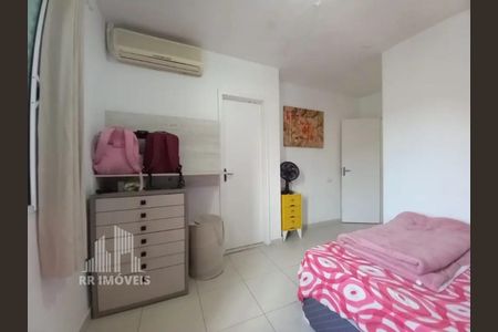 10_photo/94cf030af5.84d273d2e1abbbdc-ATLAS-a940b3ea-39f3-4b38-a8ab-0bb654965e69.jpg de casa à venda com 3 quartos, 110m² em Vila Sao Luiz (Valparaizo), Barueri