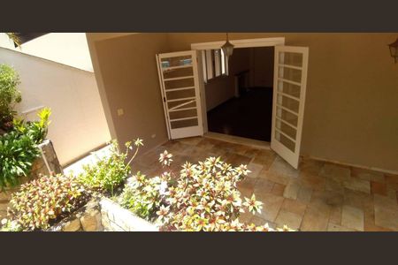 3_photo/94cf031195.3c20d05746a6d1b7-ATLAS-c402920f-bb7e-4ad7-a614-95efeaa6f7e5.jpg de casa para alugar com 4 quartos, 290m² em Residencial Cinco (Alphaville), Santana de Parnaíba
