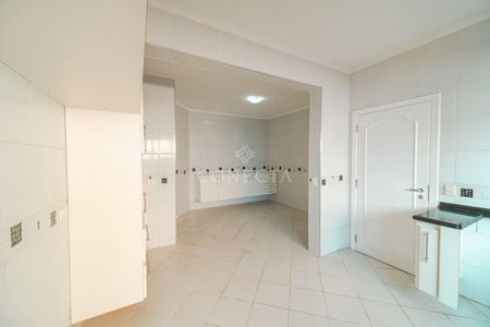 5_photo/94cf034109.ceff8192393c33de-ATLAS-4b25a4fc-6177-4ac0-9b8a-37cc29045cc5.jpg de casa para alugar com 4 quartos, 368m² em Alphaville, Santana de Parnaíba
