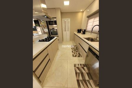 9_photo/94cf036f23.597fe7fdc9850daf-ATLAS-a044a79d-a109-4d5d-a2b9-df7e8305f3d7.jpg de casa à venda com 4 quartos, 270m² em Tarumã, Santana de Parnaíba