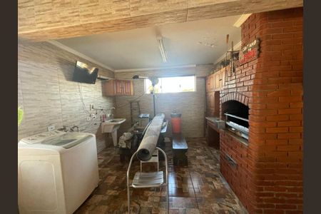 11_photo/94cf037ac5.958ab4e2955fd321-ATLAS-fd24ec2a-a1a4-4cfc-af96-d421f3e2bfc6.jpg de casa à venda com 3 quartos, 350m² em Parque Santana, Santana de Parnaíba