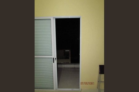 6_photo/94cf038971.2b4381d368a6f37f-ATLAS-1f7f9c8b-3ee3-446a-8ae8-ad7b0e1cfbae.jpg de casa à venda com 2 quartos, 220m² em Jardim Florida, Barueri