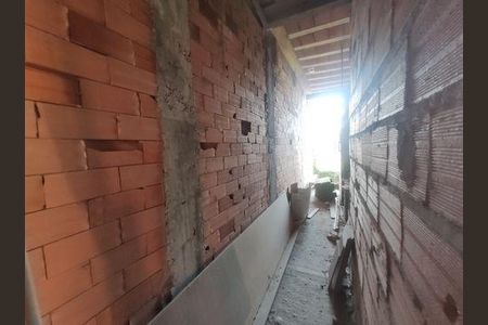 3_photo/94cf0389a3.70d42bc12121e670-ATLAS-e6fd42ad-e62c-4e6d-be1c-97a7675dfeb7.jpg de casa à venda com 4 quartos, 200m² em Jardim Florida, Barueri