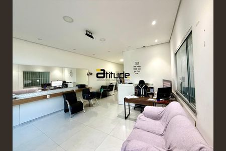 8_photo/94cf038b81.4909862b8c1c38b1-ATLAS-7d0bd10f-8f35-4f3d-9eee-a16f39348bd8.jpg de casa à venda com 3 quartos, 330m² em Jardim Florida, Barueri