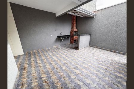 6_photo/94cf038b8d.ba7b016c51d061e9-ATLAS-53707573-9191-4d4f-92f7-924d09045ec8.jpg de casa à venda com 4 quartos, 138m² em Parque Ribeiro de Lima, Barueri