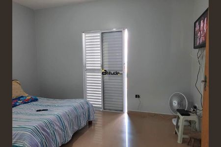 3_photo/94cf038b95.49e5f4e107e90c19-ATLAS-6f75340f-5c81-451d-adbf-77319a3c170b.jpg de casa à venda com 3 quartos, 335m² em Jardim Florida, Barueri