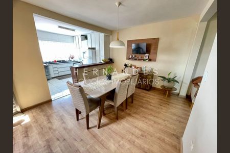 8_photo/94cf038bc5.2625e96306f40dd6-ATLAS-34e2d2db-dbbe-4f6a-a856-3221a7d9bb25.jpg de casa à venda com 4 quartos, 300m² em Jardim Florida, Barueri