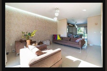8_photo/94cf038c33.9803aeba41cbaf1e-ATLAS-443b3a48-751a-4b0d-a6ec-b6e8b49e3e69.jpg de casa à venda com 4 quartos, 329m² em Jardim Florida, Barueri