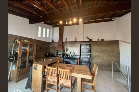 2_photo/94cf038d6f.ceff8192393c33de-ATLAS-27b08b3c-5a8e-4f84-bb61-12e9eaa826f0.jpg de casa à venda com 2 quartos, 110m² em Jardim Florida, Barueri