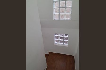 6_photo/94cf038db9.859d3ea7f11d789b-ATLAS-2cf44438-e186-44a5-948c-a520a7d8a5db.jpg de casa à venda com 3 quartos, 206m² em Jardim Florida, Barueri